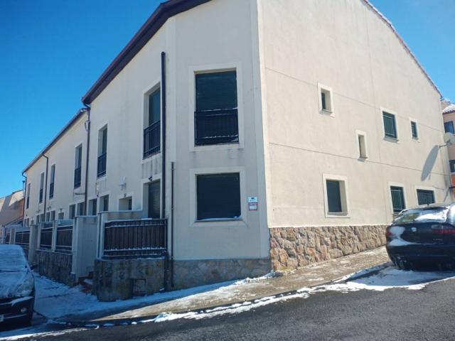 Local Comercial en venta en El Espinar, Castilla y León