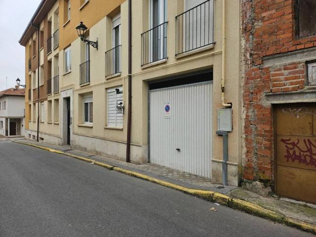Local Comercial en venta en El Espinar, Castilla y León