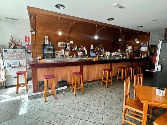 Local Comercial en venta en El Molar, Madrid