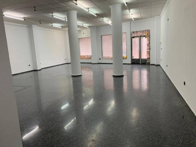 Local Comercial en venta en Barrio Las 300, el Vinalopó Mitjà / El Vinalopó Medio