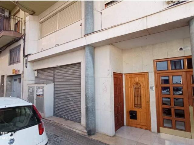 Local Comercial en venta en Barrio Las 300, el Vinalopó Mitjà / El Vinalopó Medio