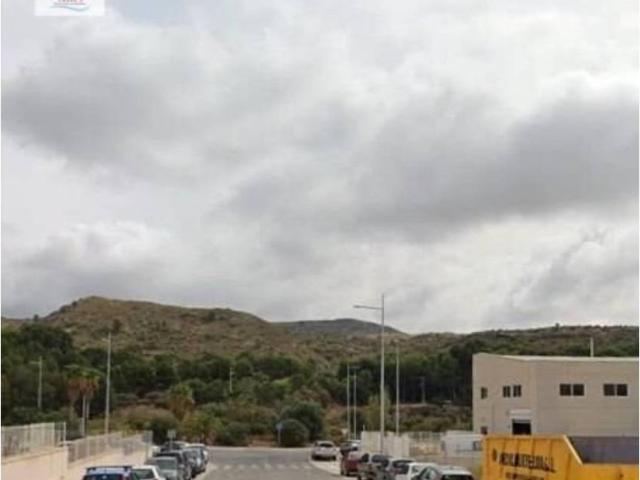 Local Comercial en venta en El Progreso, el Vinalopó Mitjà / El Vinalopó Medio