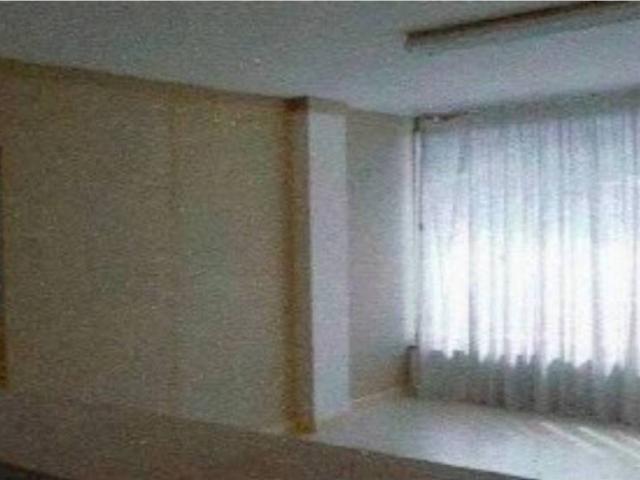 Local Comercial en venta en Entrambasaguas, Cantabria