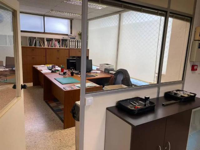 Local Comercial en venta en Astrabudua, Erandio