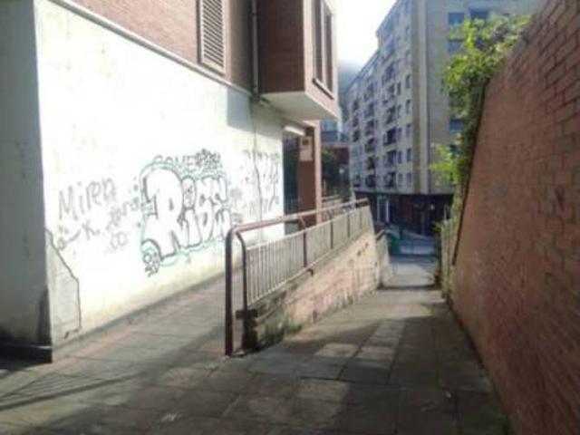 Local Comercial en venta en Ermua, Guipúzcoa