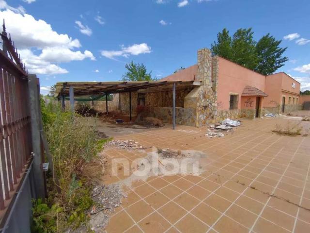 Local Comercial en venta en Castillo de Escalona, Escalona