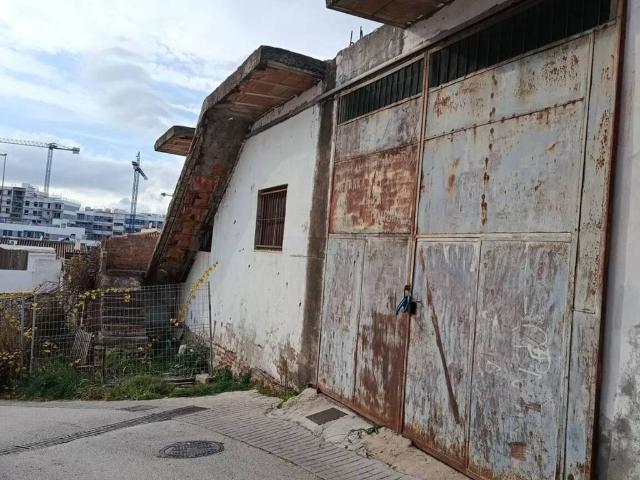 Local Comercial en venta en Estepona, Estebuna