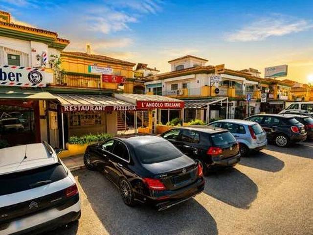 Local Comercial en venta en Nueva Atalaya, Costa del Sol Occidental