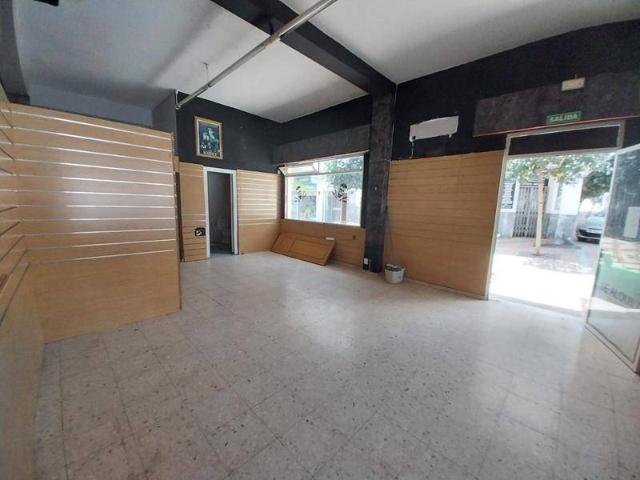 Local Comercial en venta en Estepona, Barriada Blas Infante