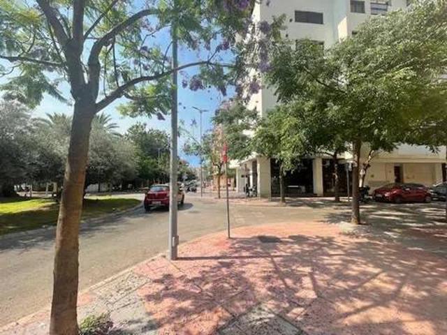 Local Comercial en venta en Barriada Islas Canarias, Costa del Sol Occidental