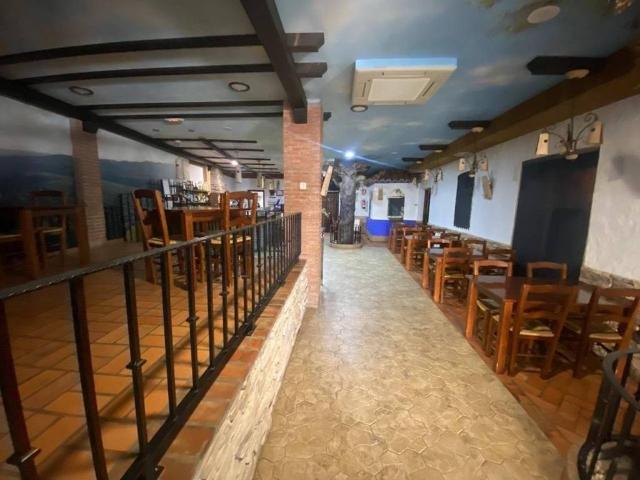 Local Comercial en venta en Fuencaliente, Castilla-La Mancha