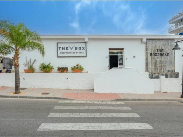Local Comercial en venta en Los Boliches, Costa del Sol Occidental