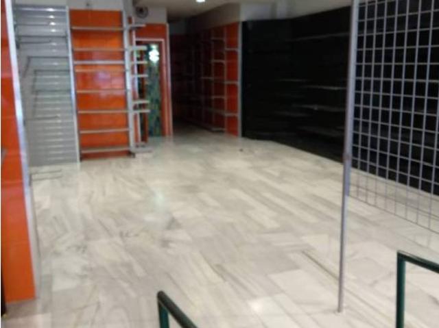 Local Comercial en venta en Fuenlabrada, Madrid