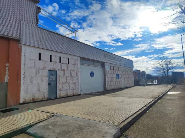 Local Comercial en venta en Fuenmayor, La Rioja