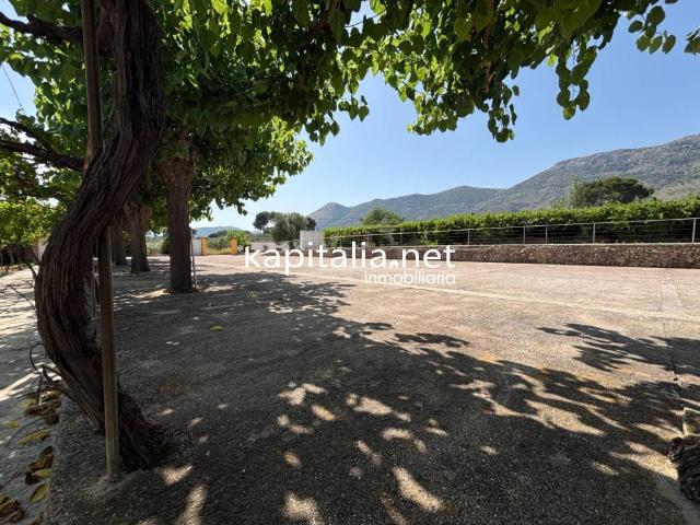 Local Comercial en venta en el Comtat, Valencia
