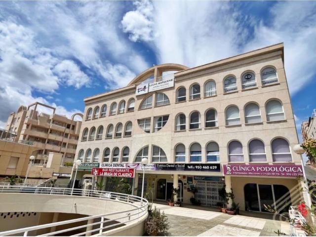 Local Comercial en venta en Garrucha, Andalucía