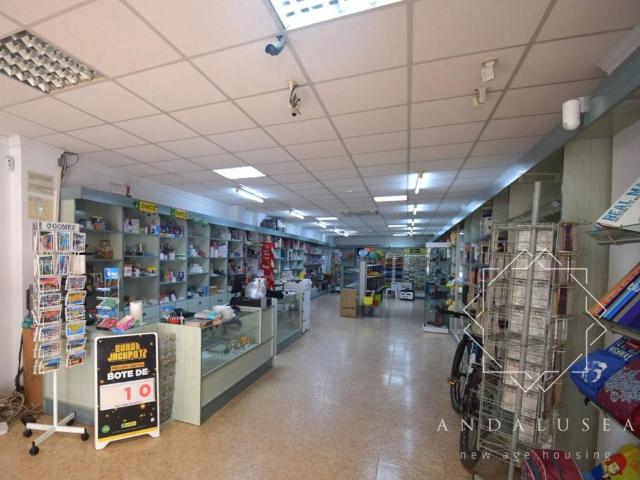 Local Comercial en venta en Garrucha, Andalucía
