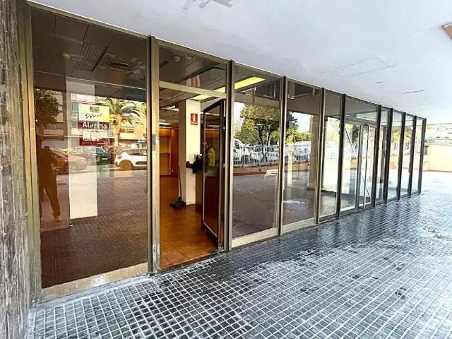 Local Comercial en venta en Can Tintorer, Baix Llobregat
