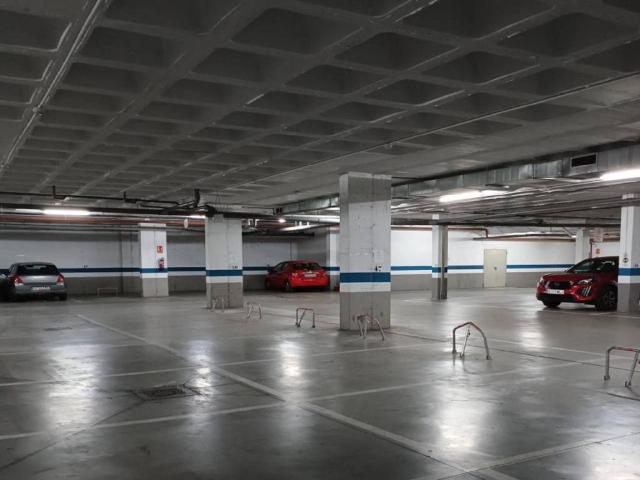 Local Comercial en venta en La Alhóndiga, Getafe