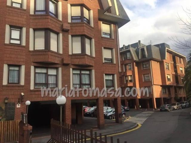 Local Comercial en venta en Areeta, Getxo