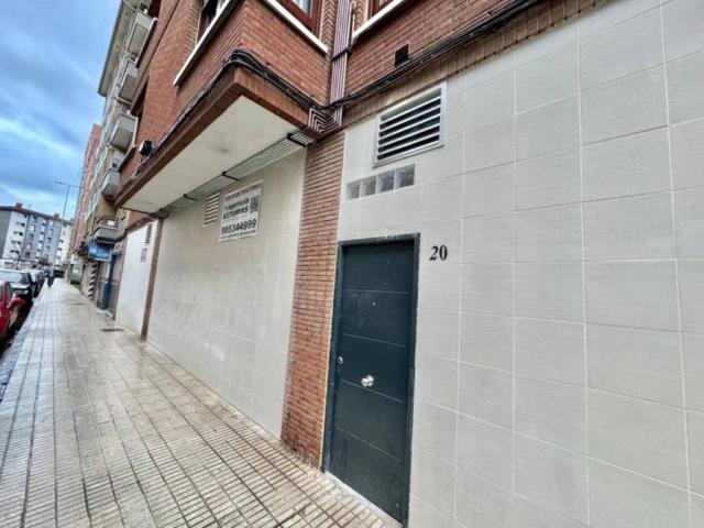 Local Comercial en venta en Gijón, Asturias