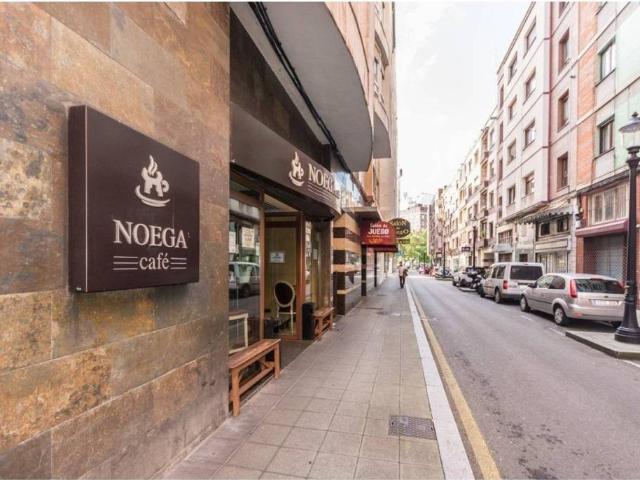 Local Comercial en venta en El Carmen, Gijón