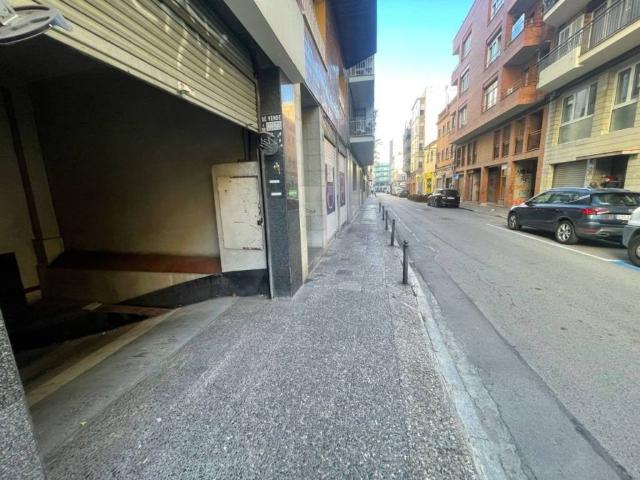 Local Comercial en venta en Eixample, Gironès