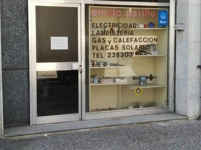Local Comercial en venta en Santa Eugènia, Gironès
