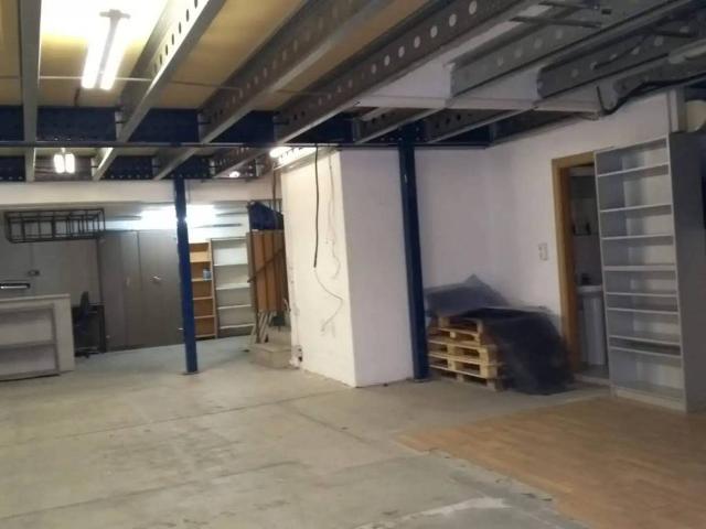 Local Comercial en venta en Santa Eugènia, Gironès
