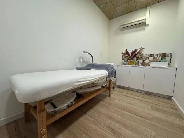 Local Comercial en venta en Eixample, Gironès