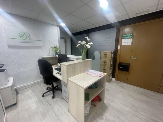 Local Comercial en venta en Barri Vell, Gironès