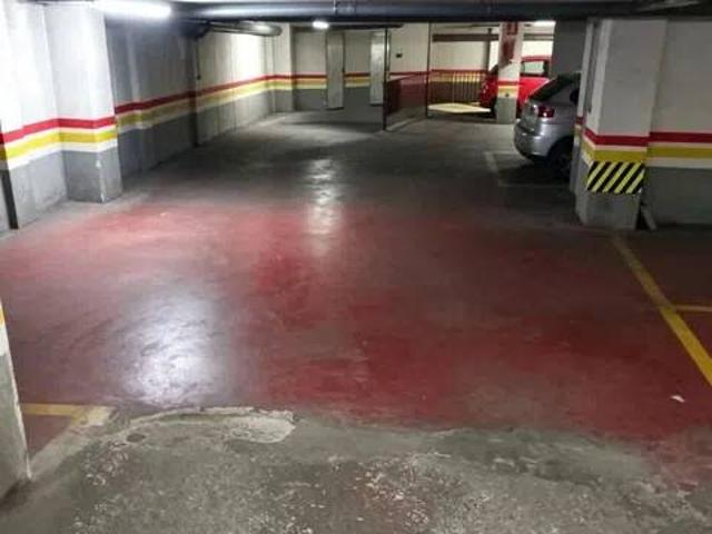 Local Comercial en venta en Godella, València / Valencia
