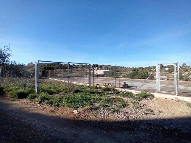 Local Comercial en venta en La Hoya de Buñol, Valencia