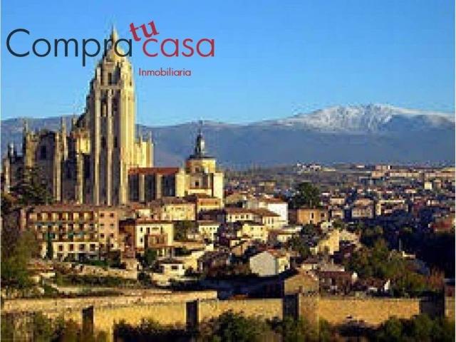 Local Comercial en venta en Gomezserracín, Castilla y León