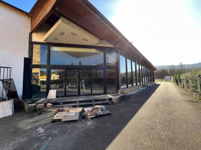 Local Comercial en venta en Grado, Asturias