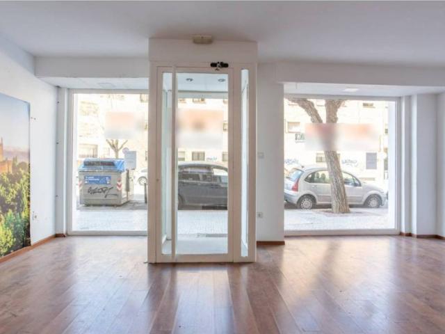 Local Comercial en venta en Ronda, Comarca de la Vega de Granada