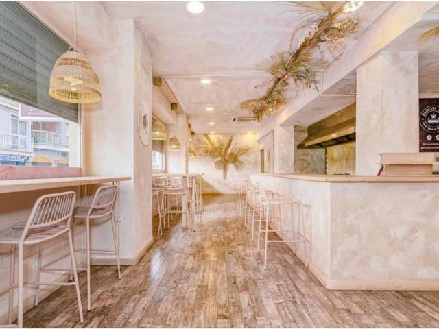 Local Comercial en venta en Ronda, Comarca de la Vega de Granada