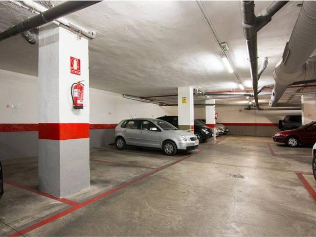 Local Comercial en venta en Ronda, Comarca de la Vega de Granada
