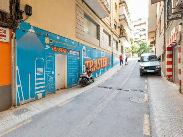 Local Comercial en venta en Ronda, Comarca de la Vega de Granada