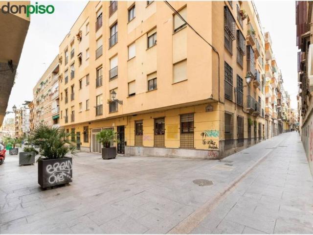 Local Comercial en venta en Centro, Comarca de la Vega de Granada