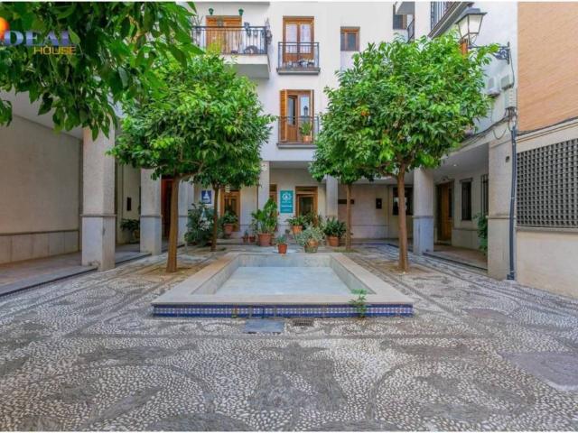 Local Comercial en venta en Centro, Comarca de la Vega de Granada