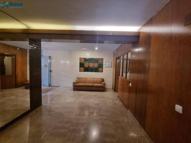 Local Comercial en venta en Granada