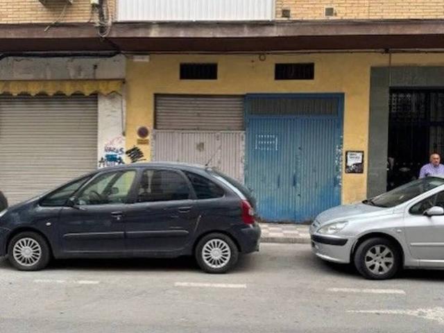 Local Comercial en venta en Granada