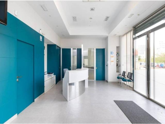 Local Comercial en venta en Comarca de la Vega de Granada, Andalucía
