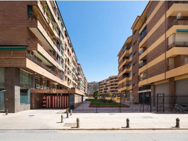 Local Comercial en venta en Comarca de la Vega de Granada, Andalucía
