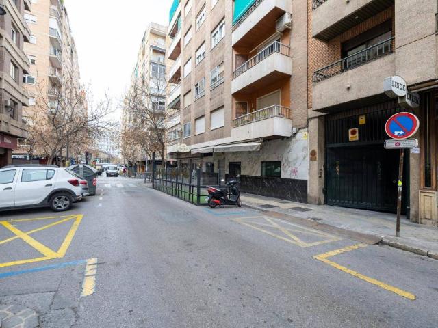 Local Comercial en venta en Granada, Ronda