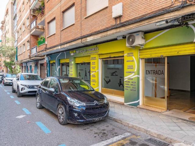 Local Comercial en venta en Granada