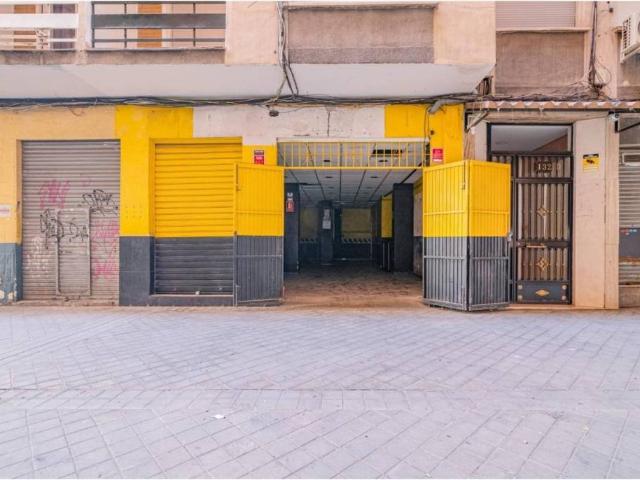 Local Comercial en venta en Ronda, Comarca de la Vega de Granada