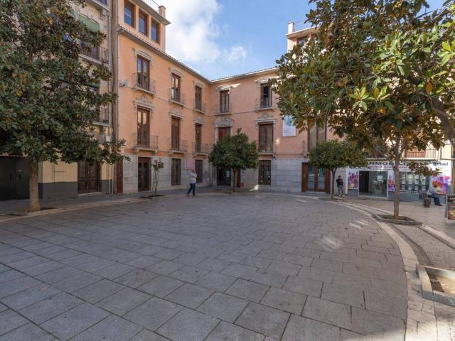 Local Comercial en venta en Granada, Centro - Sagrario
