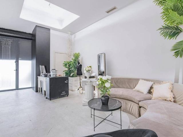 Local Comercial en venta en Granada